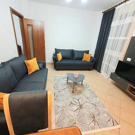 Apartment Me Qera Lungomare Vlore Medem1 Exterior foto