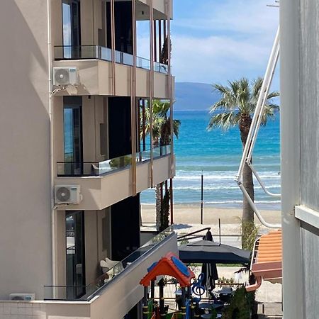 Apartment Me Qera Lungomare Vlore Medem1 Exterior foto
