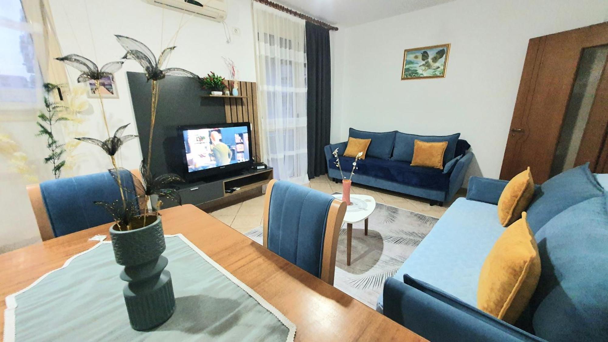Apartment Me Qera Lungomare Vlore Medem1 Zimmer foto